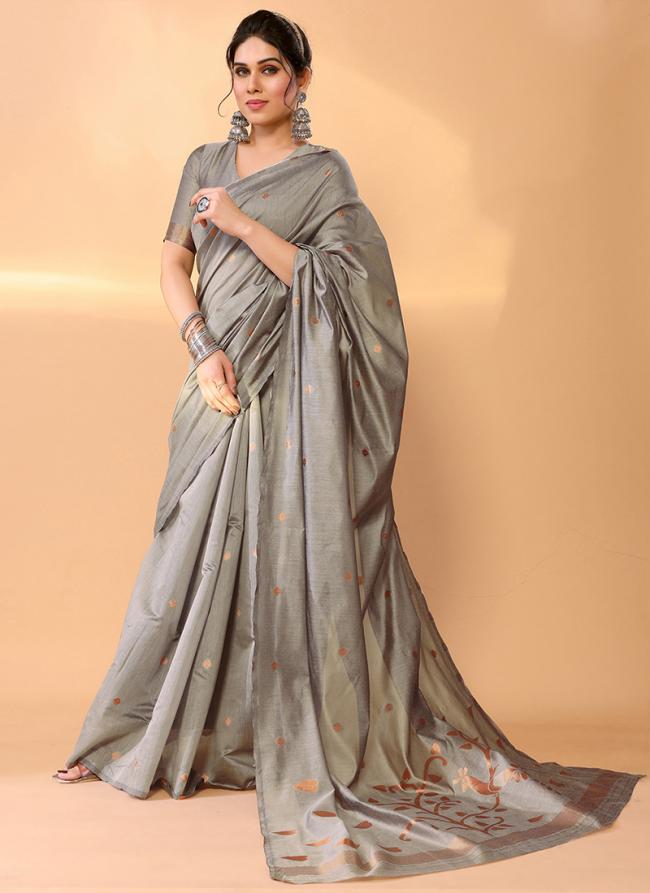 Chanderi Silk Light Grey Party Wear Weaving Saree